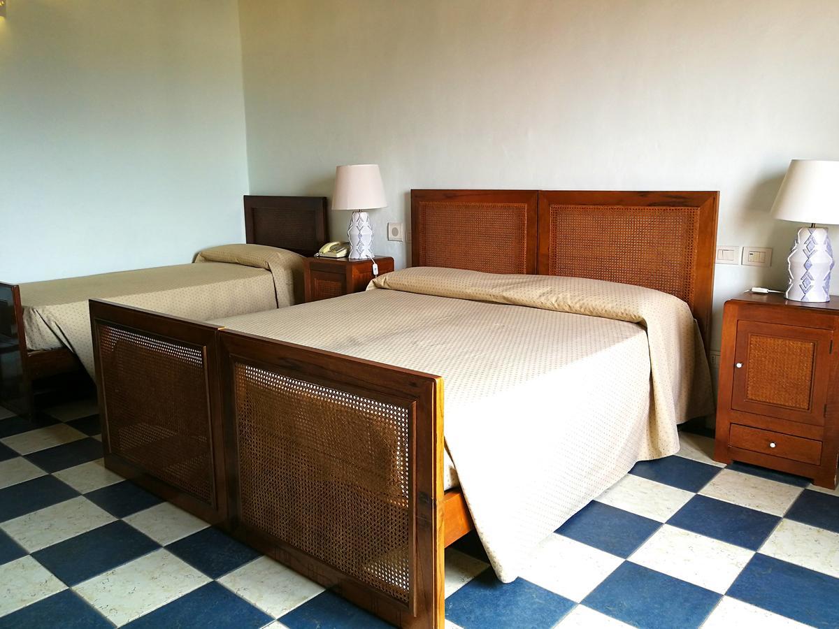 Hotel Il Vecchio Mulino Àrbatax Esterno foto